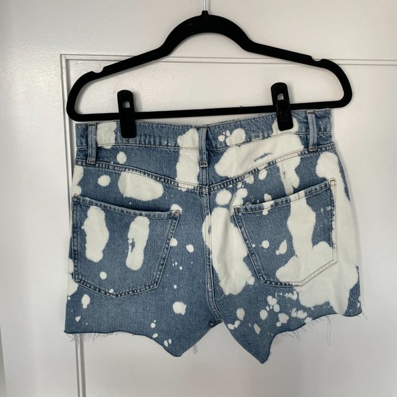 Frame Le Ultra Baggy Denim Shorts Sz 26 Bleach Spots Raw Hem High Rise - Picture 8 of 9